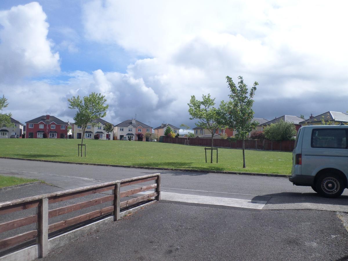 Apple Guest House Loughrea Buitenkant foto